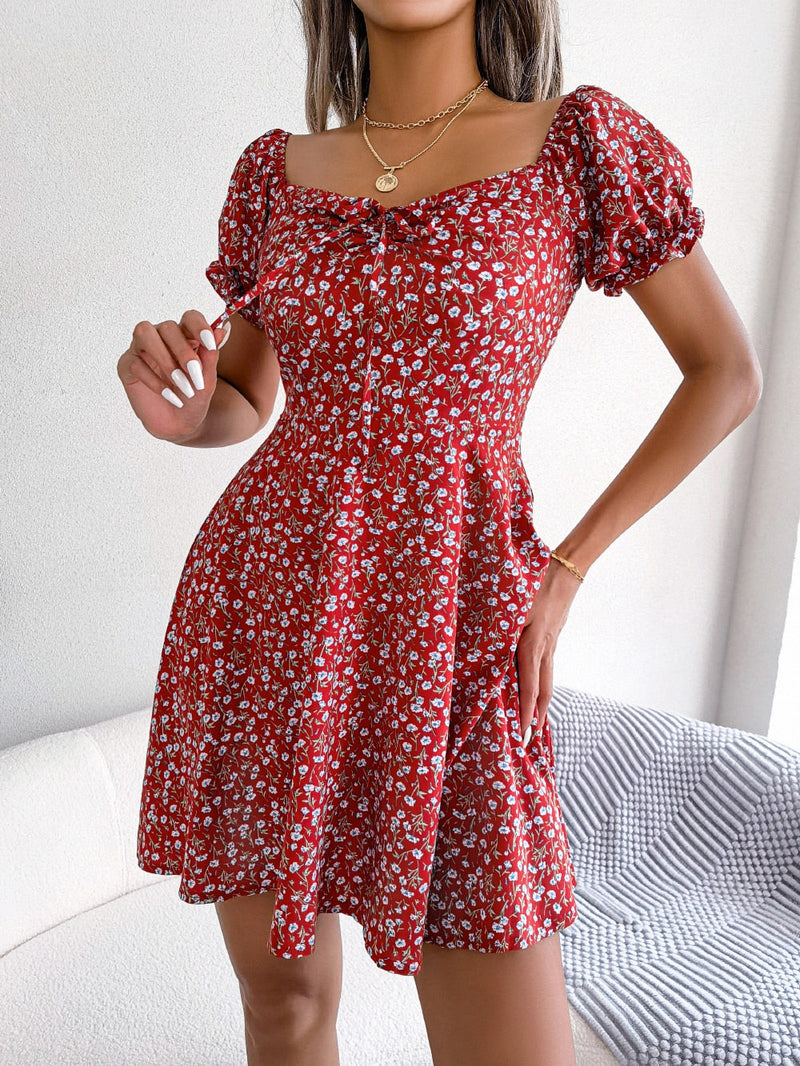 Vestido Femenino Corto Floral Manga Corta